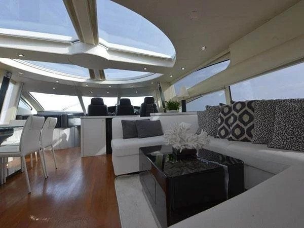 An image of Light Blue yacht
