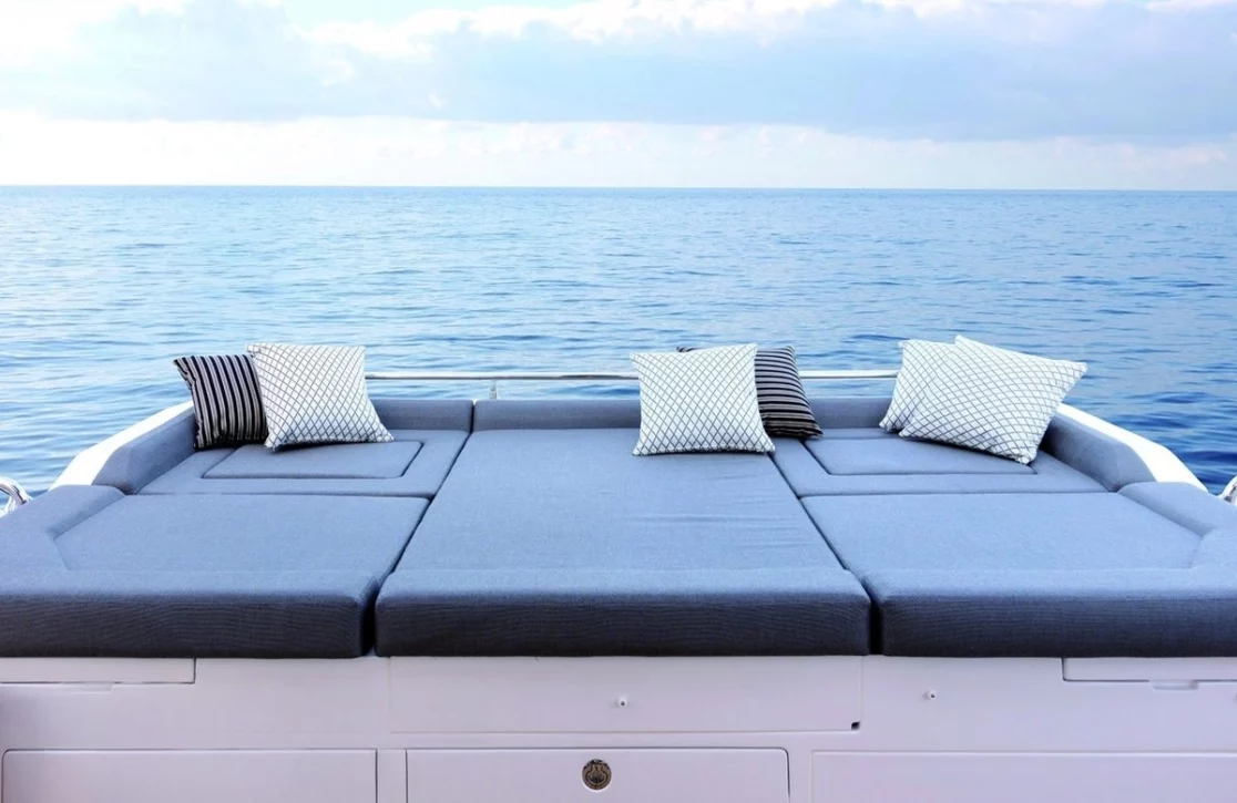 An image of Limitless yacht