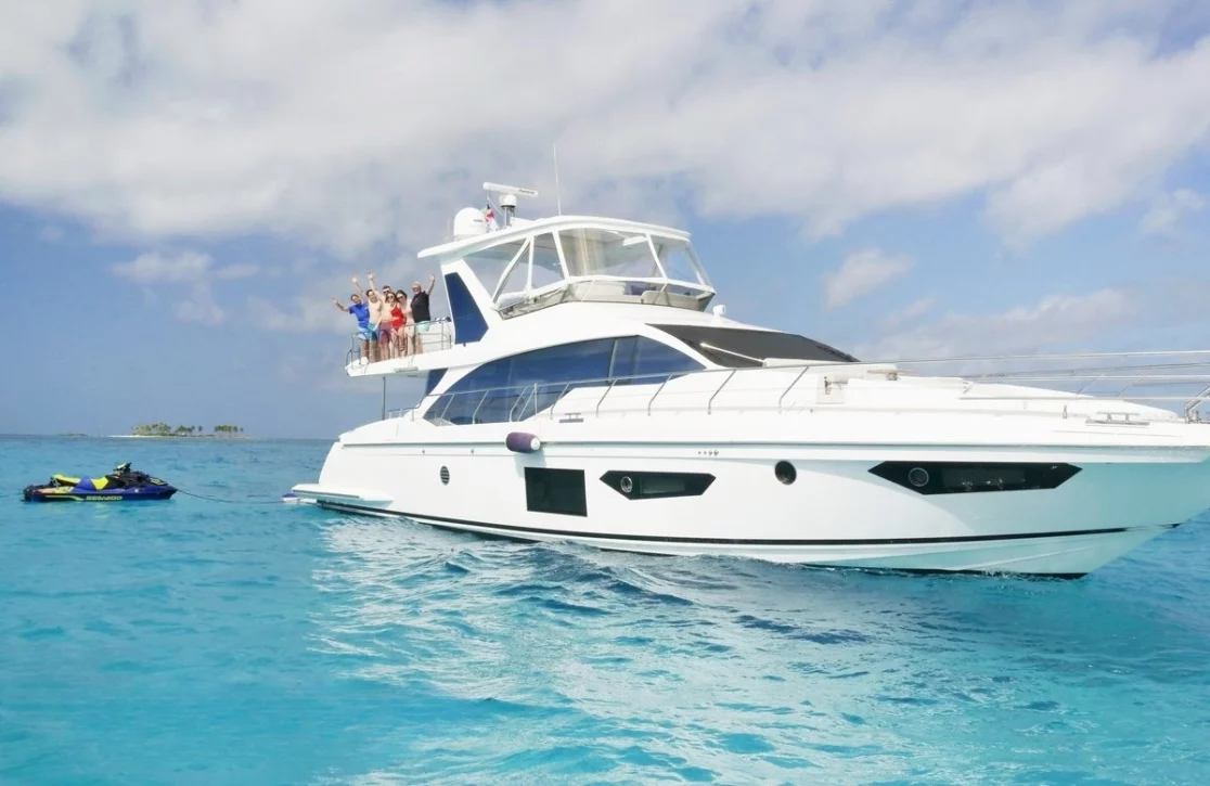 An image of Liquid Asset yacht