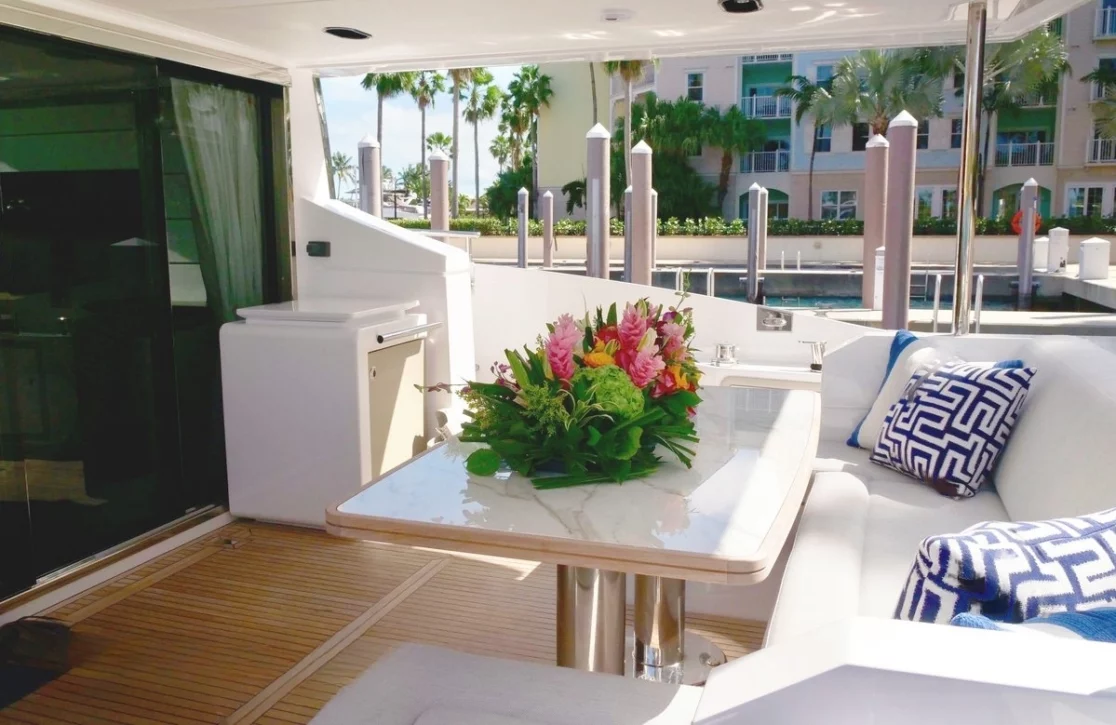 An image of Liquid Asset yacht