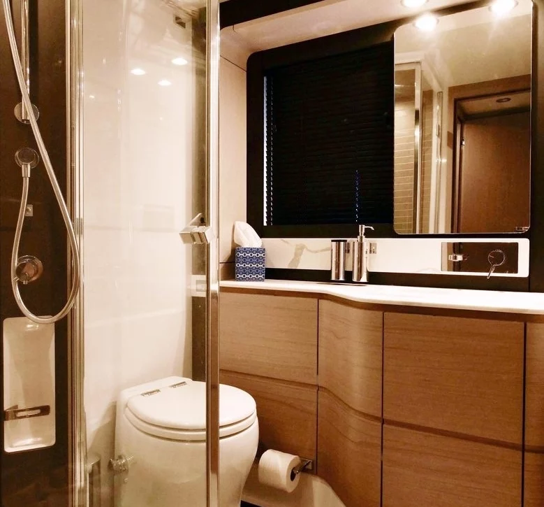 An image of Liquid Asset yacht