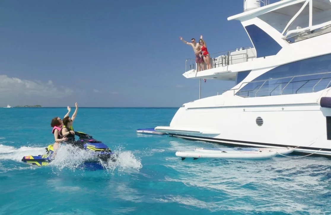 An image of Liquid Asset yacht