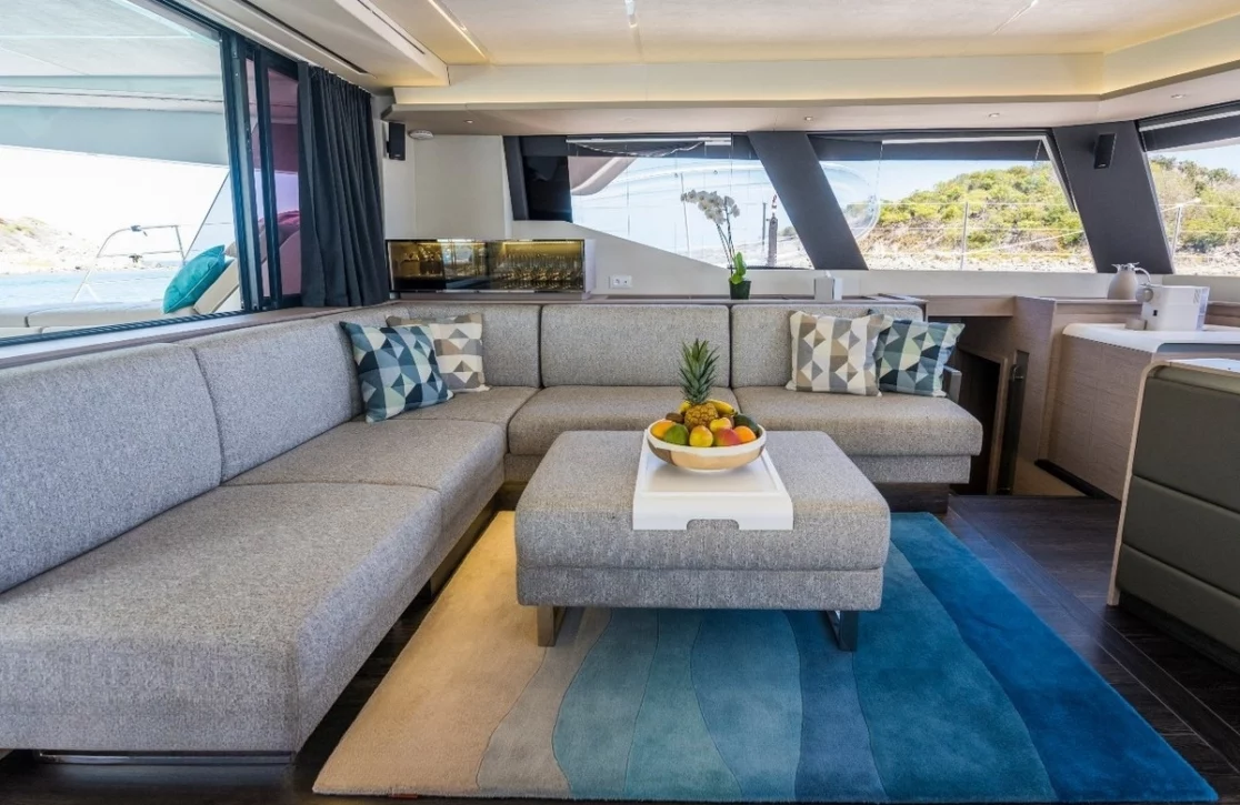 An image of Lisa Of The Seas yacht
