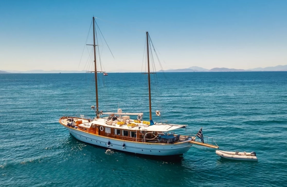 An image of Ciutadella yacht
