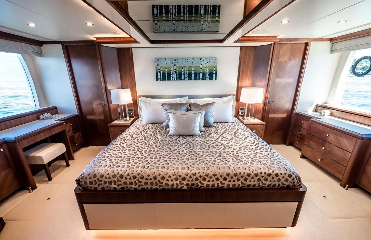 A preview of interior Bedroom cabin