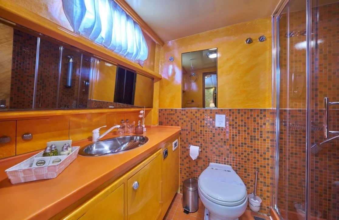 An image of Lotus yacht