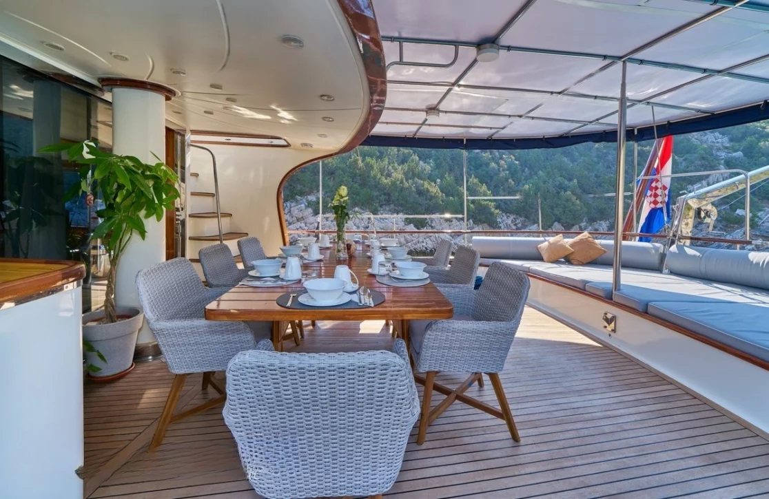An image of Lotus yacht