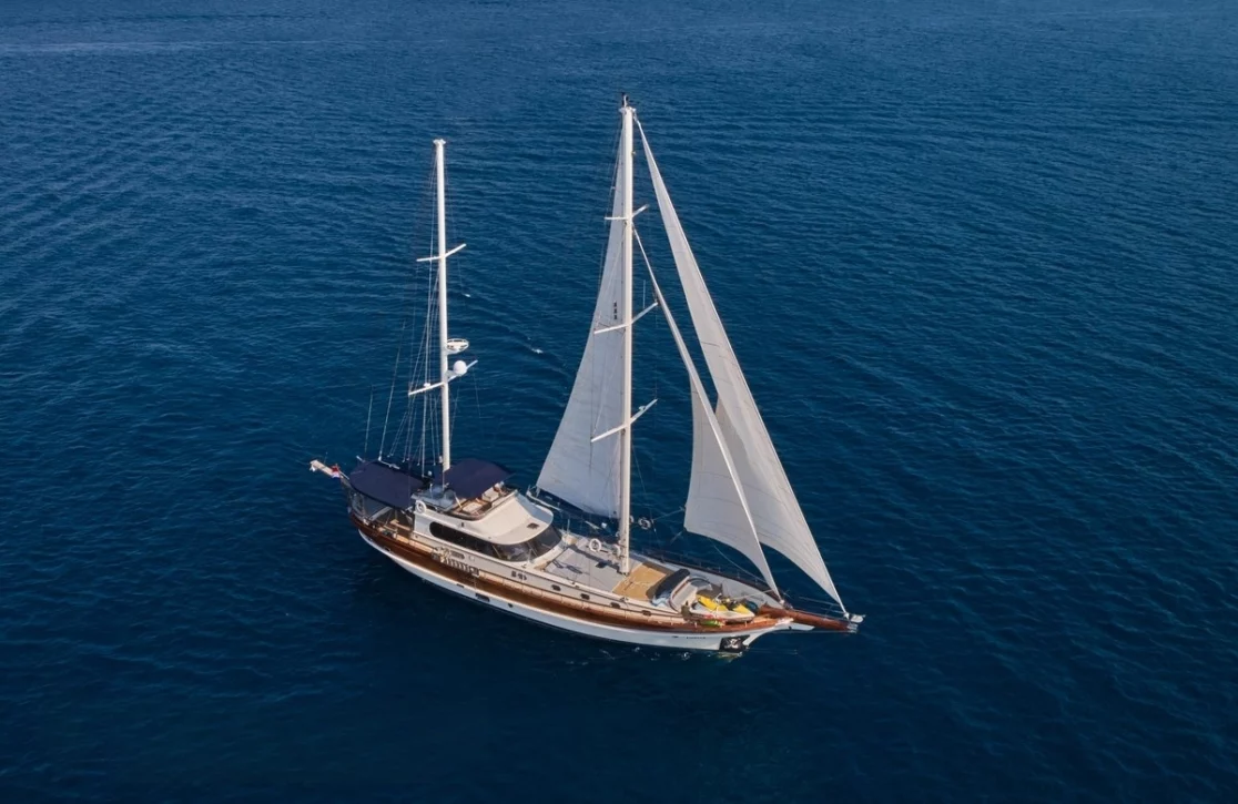 An image of Lotus yacht