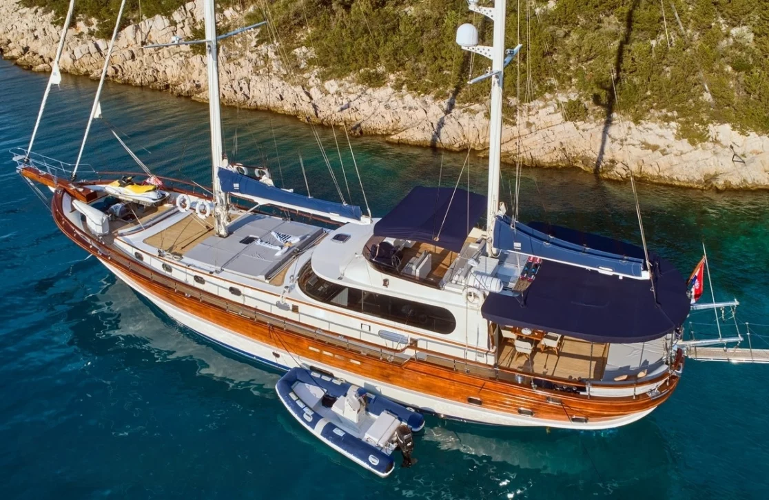 An image of Lotus yacht