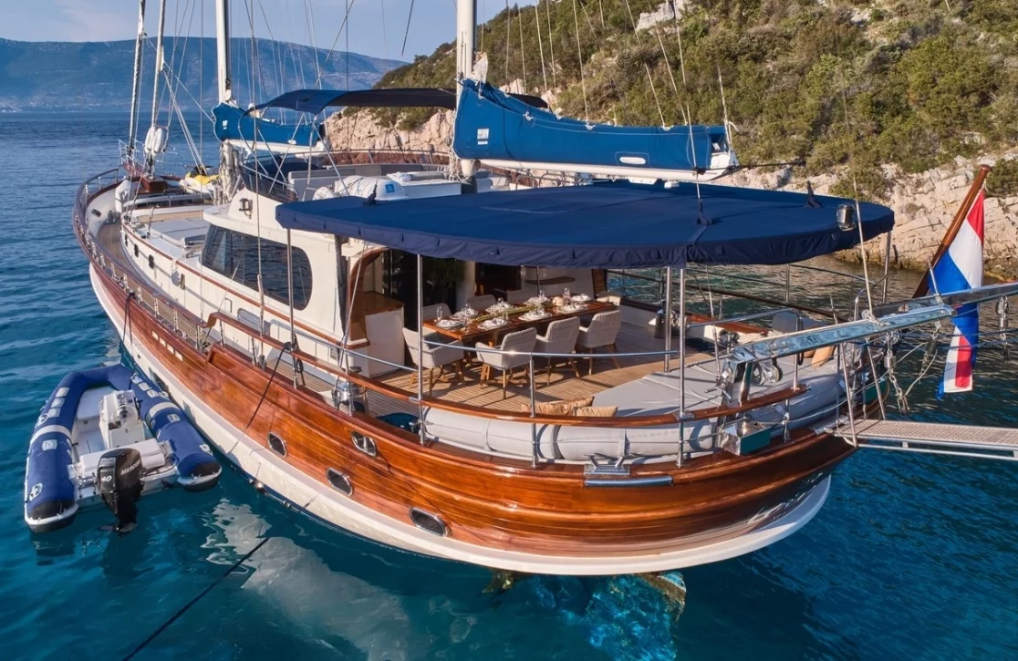 An image of Lotus yacht
