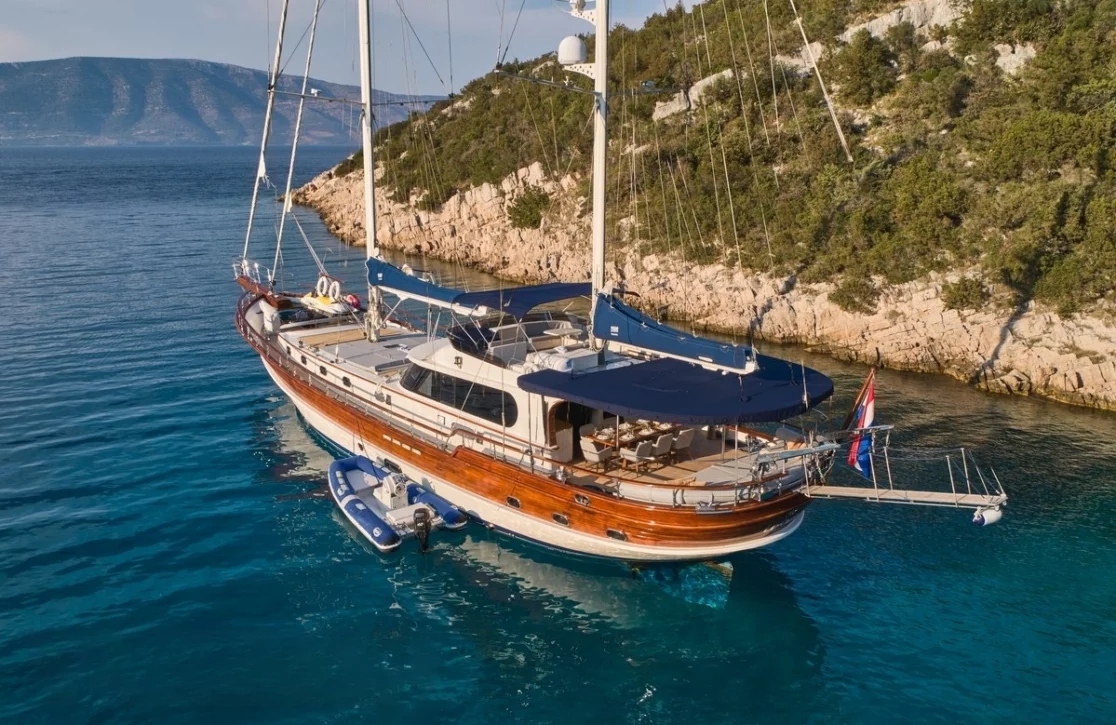 An image of Lotus yacht
