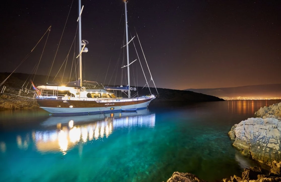 An image of Lotus yacht