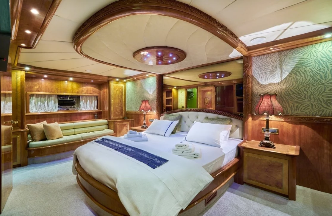 An image of Lotus yacht
