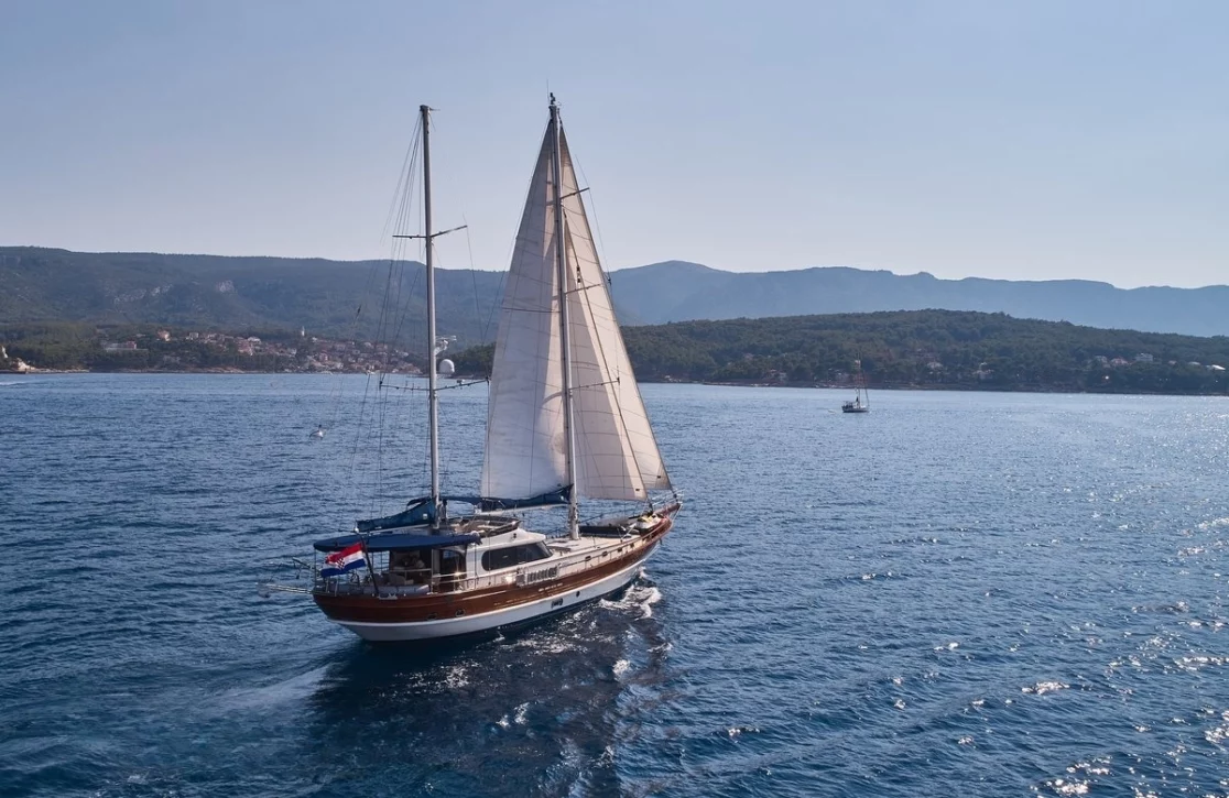 An image of Lotus yacht