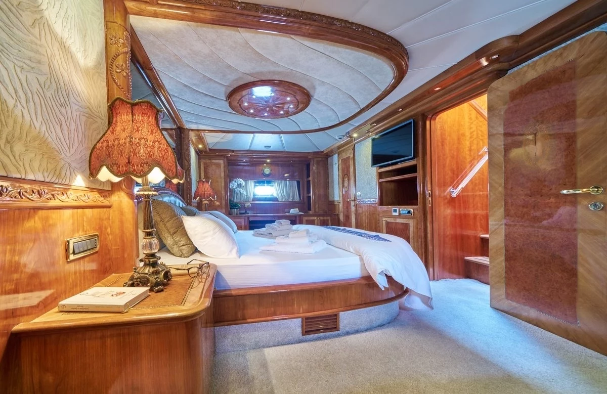 A preview of interior Bedroom cabin
