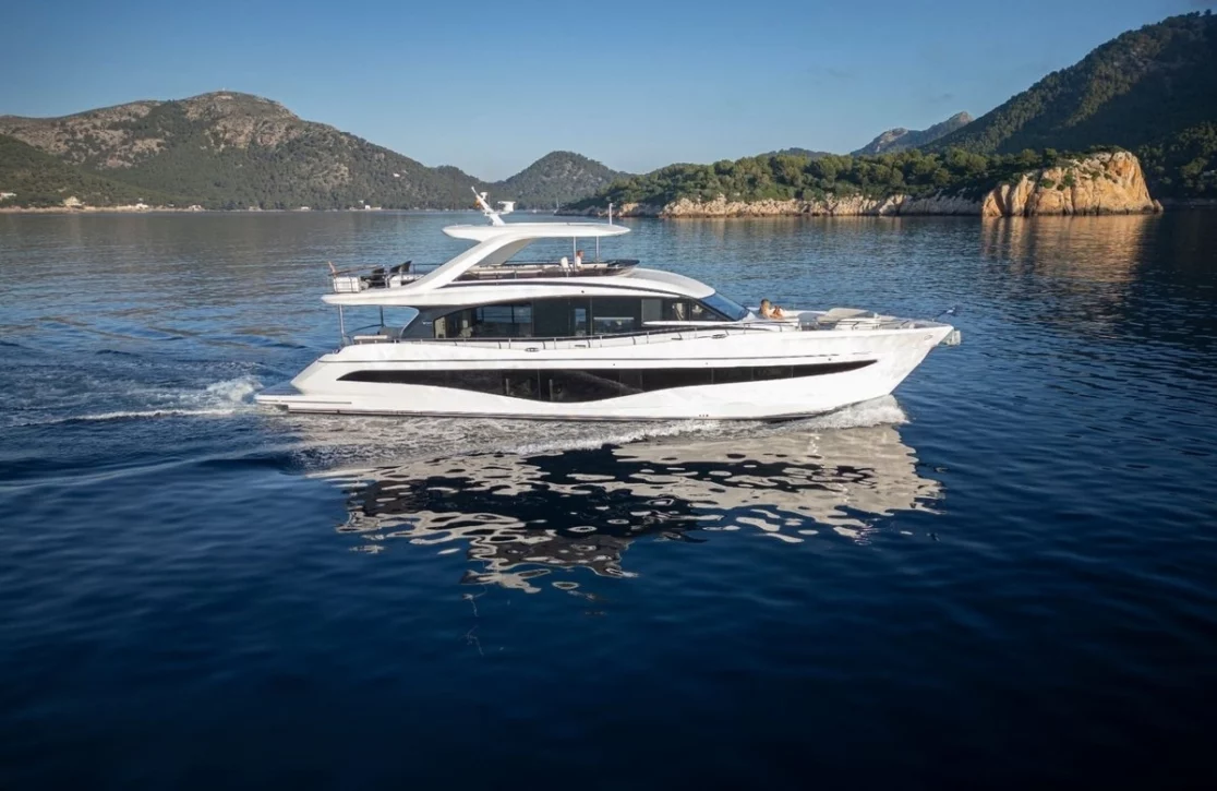 An image of Lumi yacht