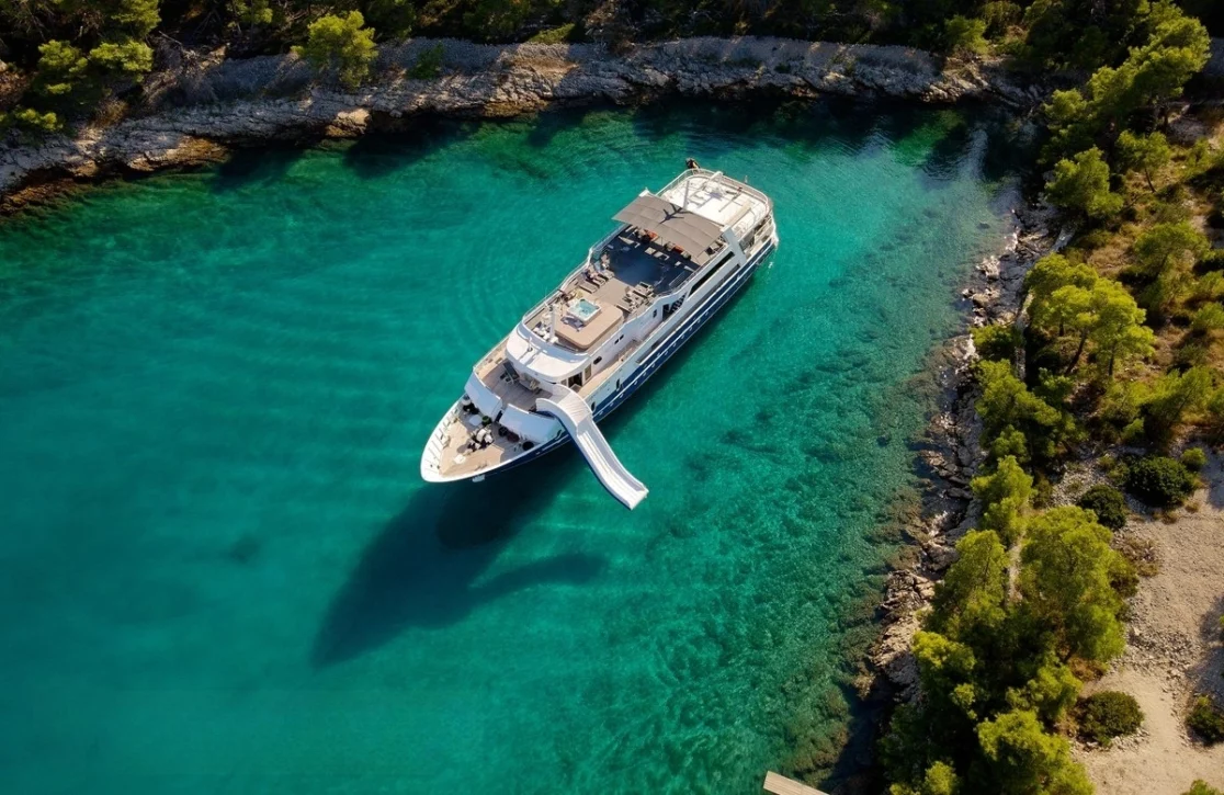 An image of Lupus Mare yacht