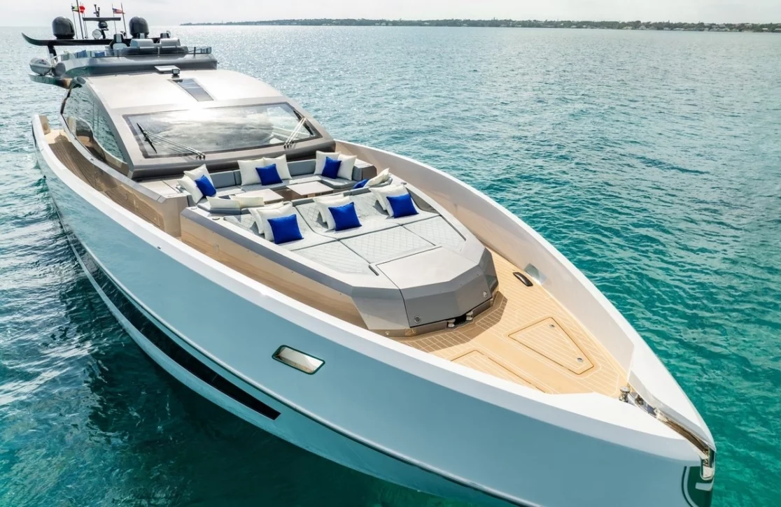 An image of M7 yacht