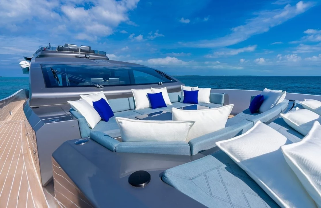 An image of M7 yacht