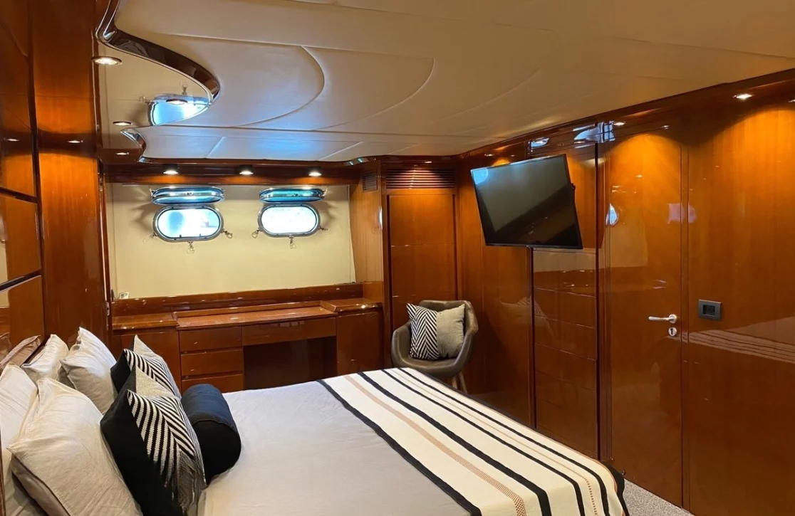 An image of Magic Six yacht