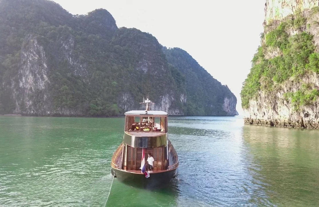 An image of Maha Bhetra yacht