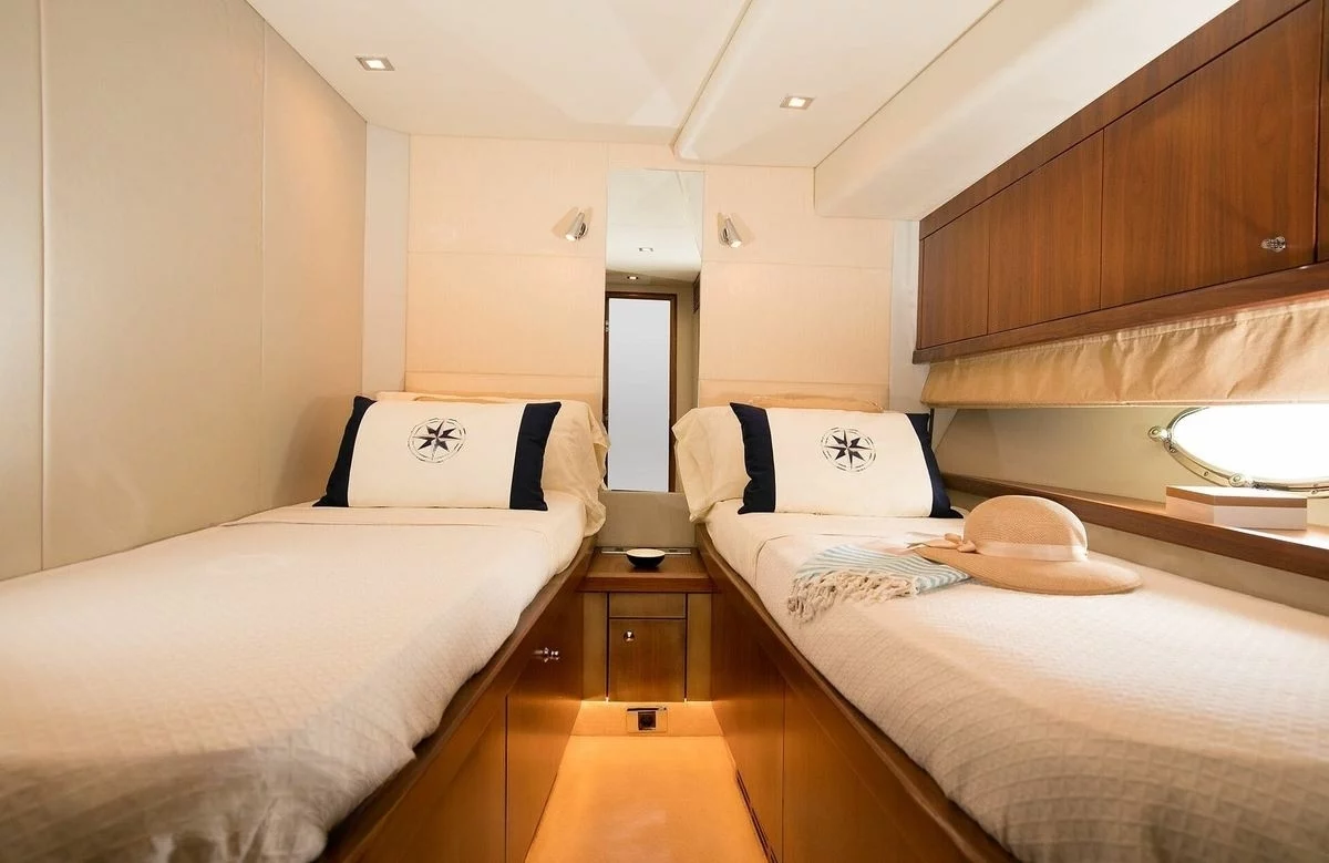 A preview of interior Bedroom cabin