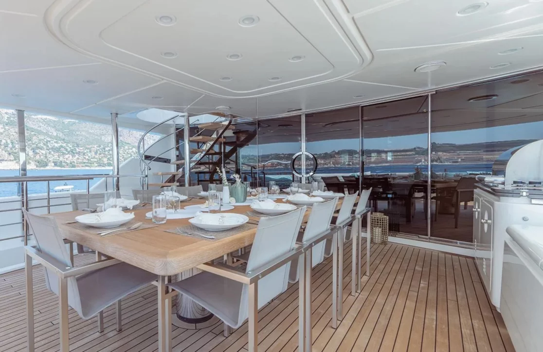 An image of Away yacht