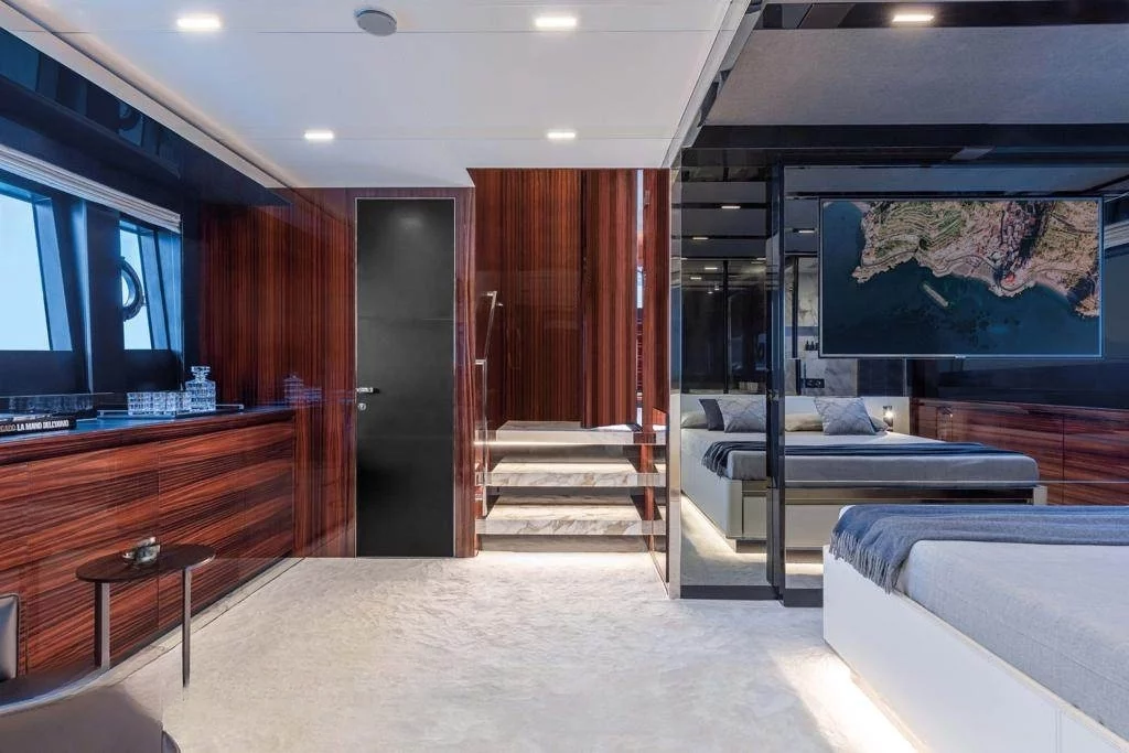 An image of Montenapo yacht