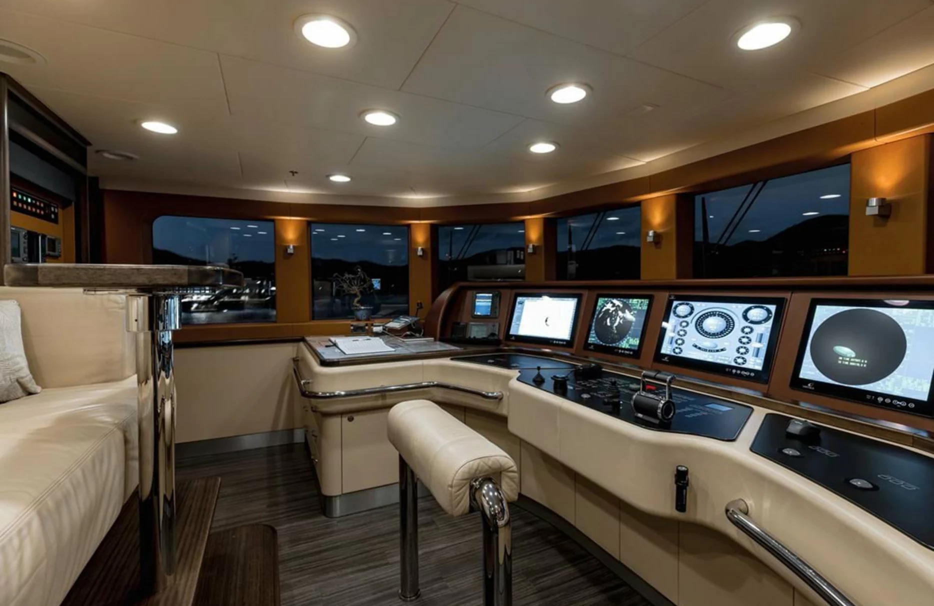 A preview of interior Bridge driving area