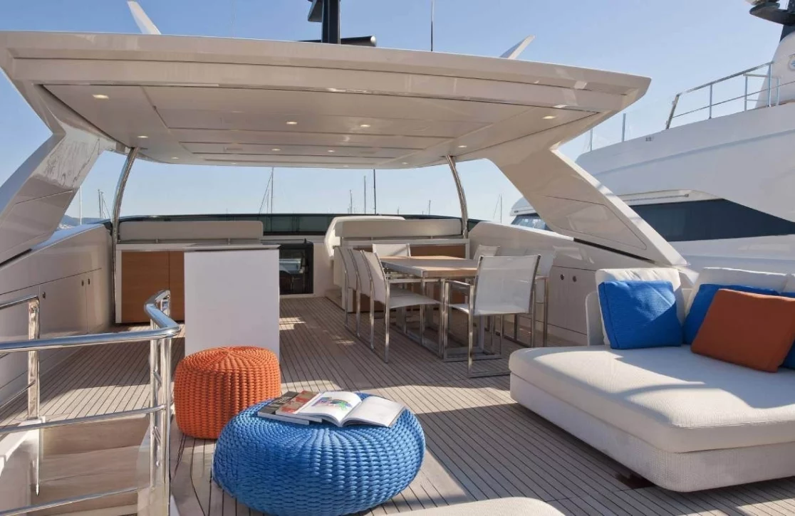 An image of Muma yacht