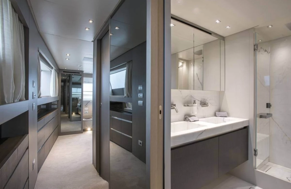An image of Muma yacht
