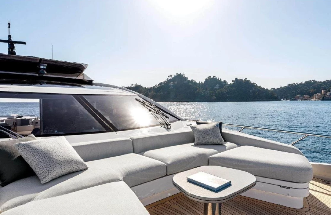An image of Never Give Up yacht