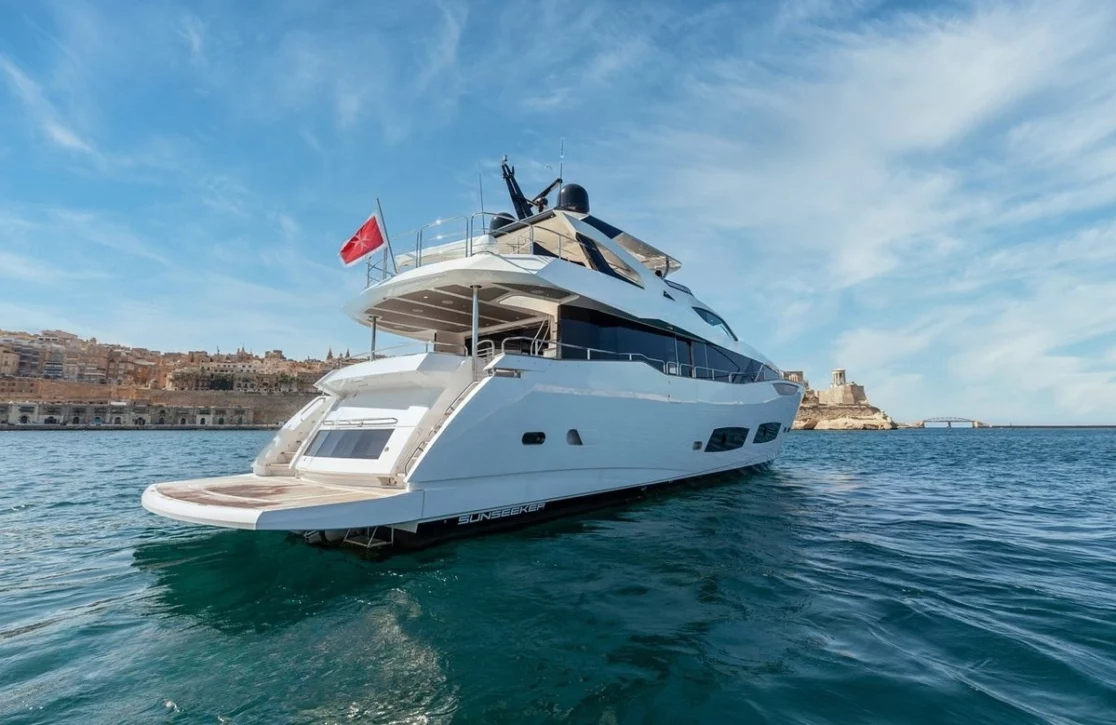 An image of New Edge yacht