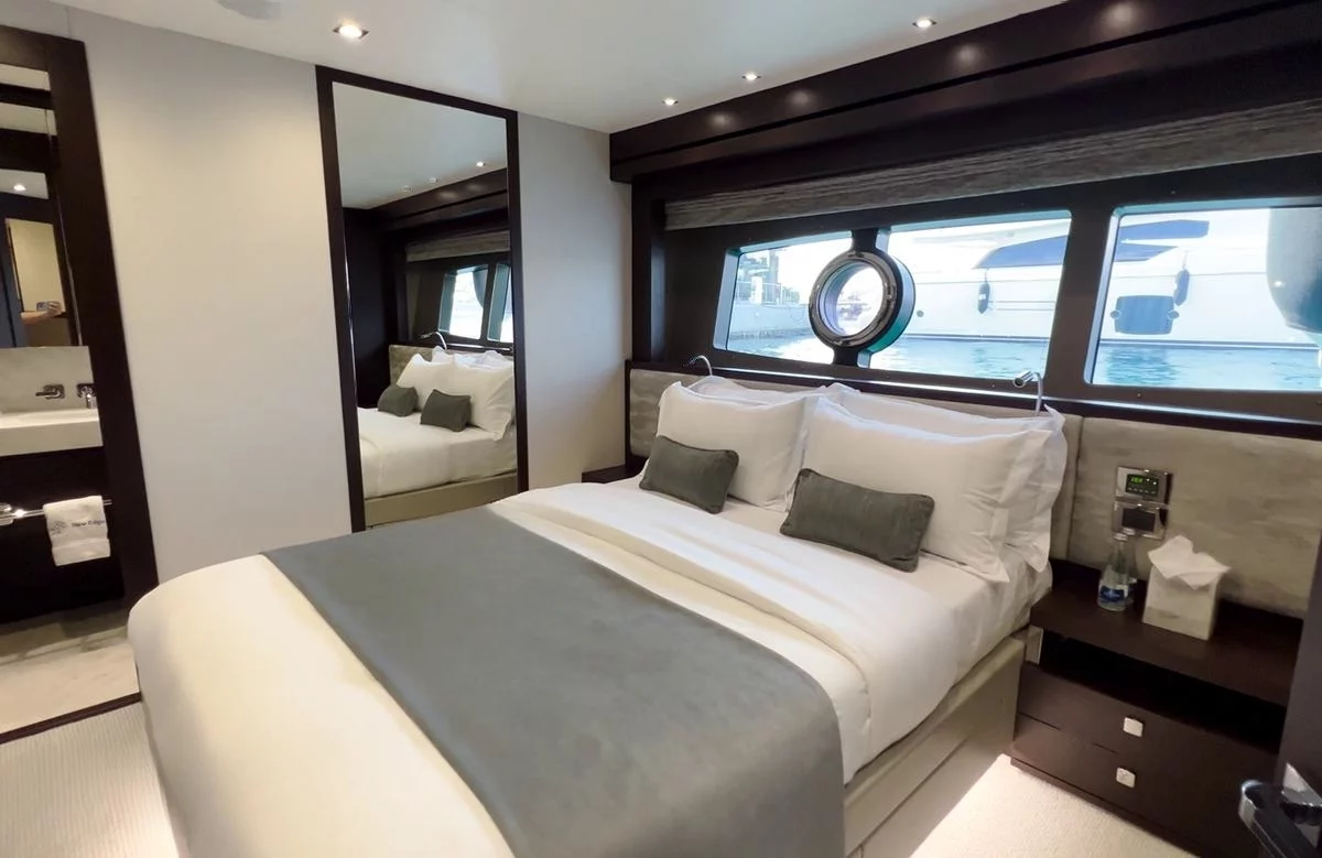 A preview of interior Bedroom cabin