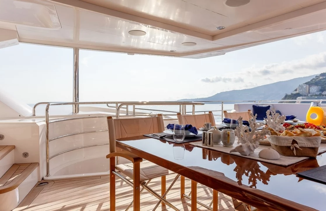 An image of No.9 yacht