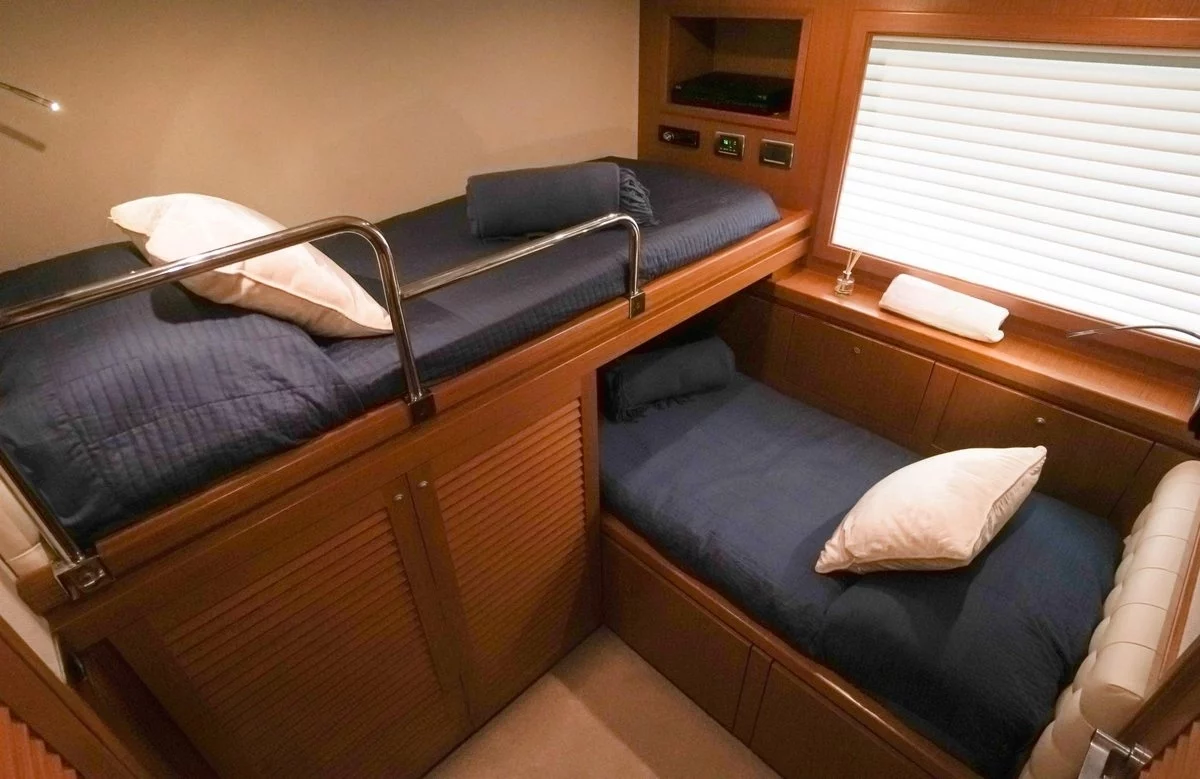 A preview of interior Bedroom cabin