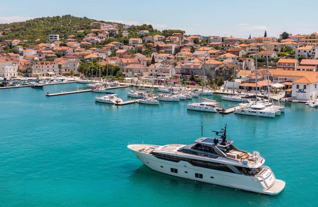 An image of Noor II yacht