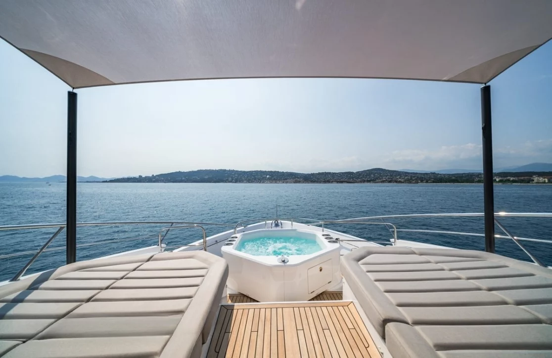 An image of Noroader yacht