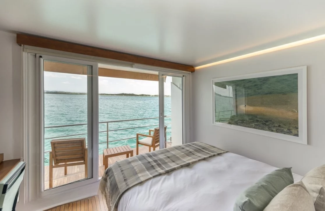 An image of Ocean Diamond yacht