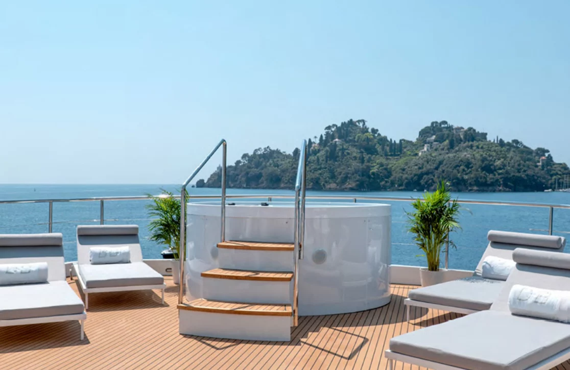 An image of Deep Blue II yacht
