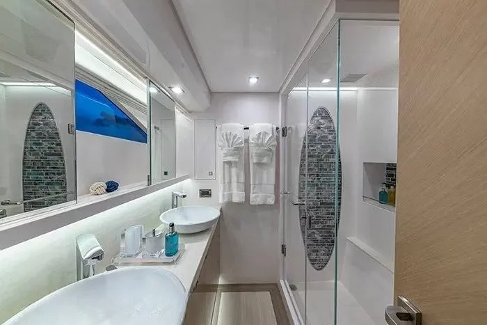 An image of Omakase yacht