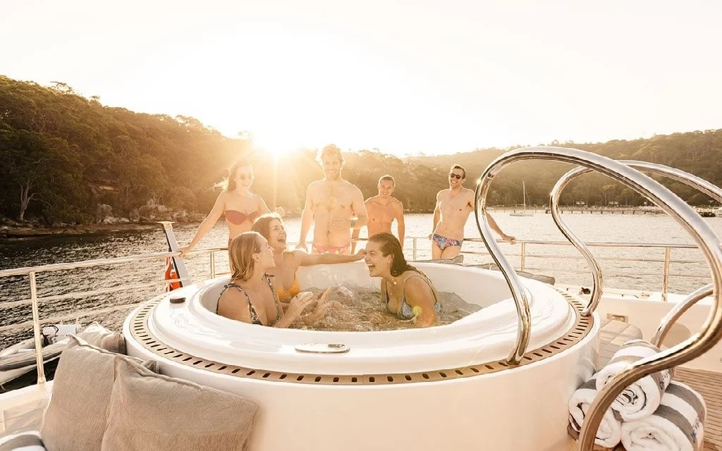 An image of Oneworld yacht