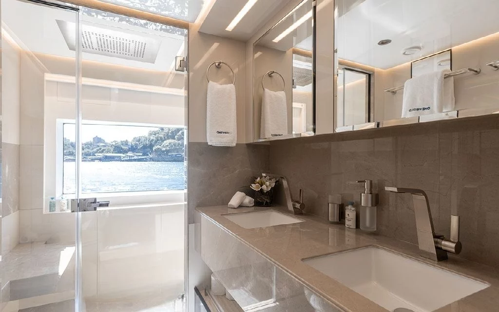 An image of Oneworld yacht
