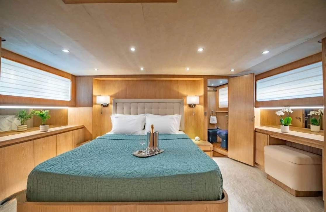An image of Opera yacht