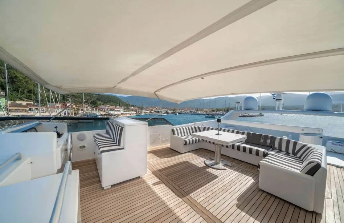 An image of Opera yacht