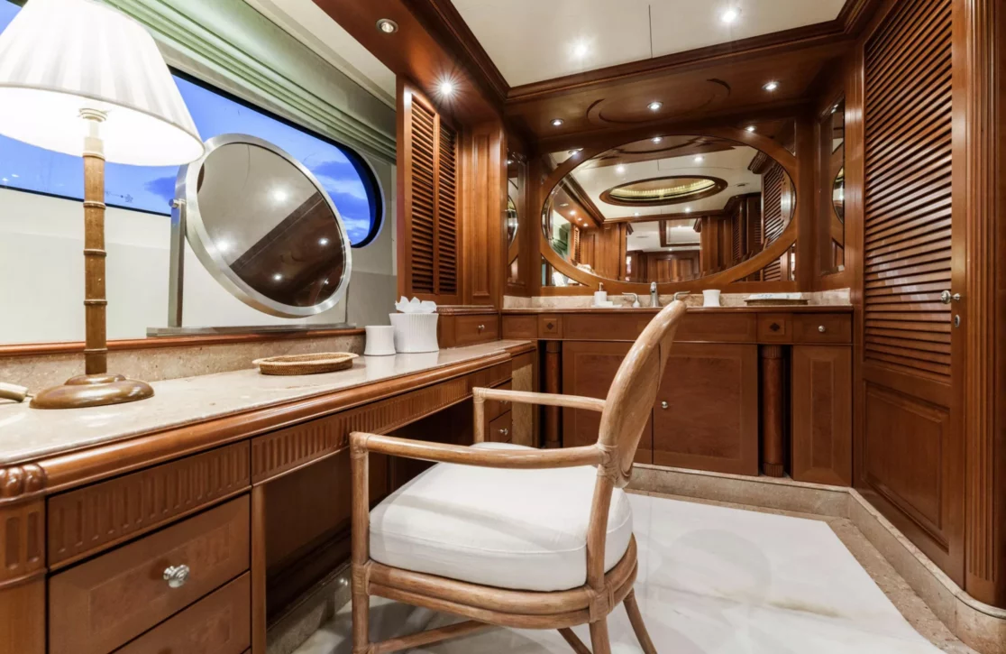 An image of Jo I yacht
