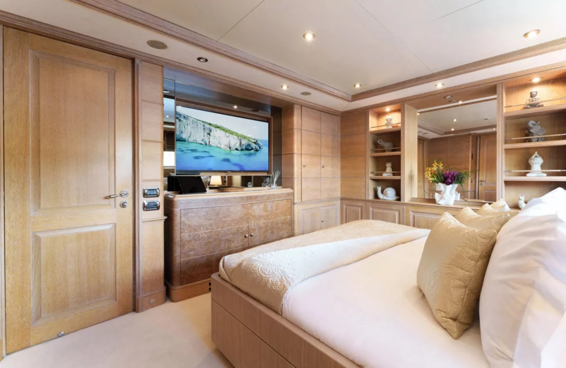 An image of Jo I yacht