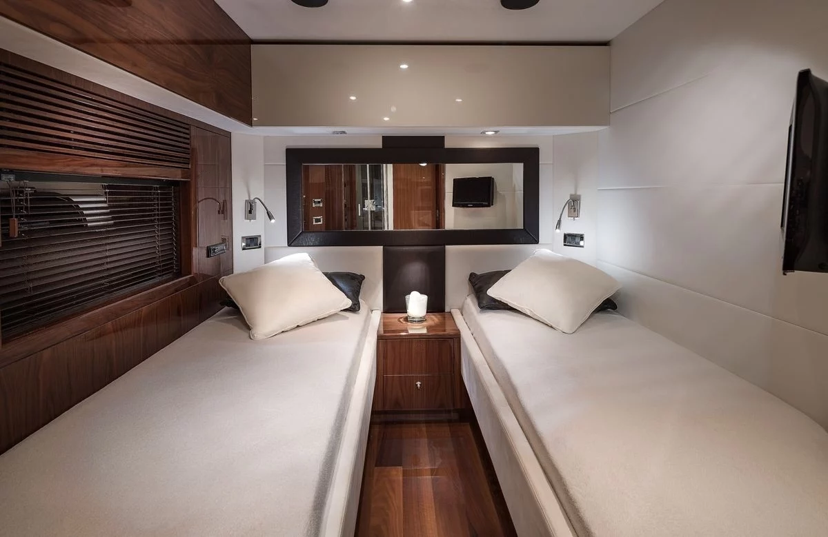 A preview of interior Bedroom cabin