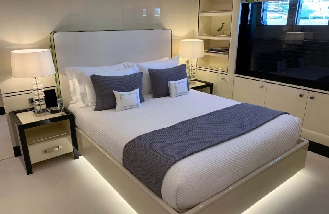 An image of Papa yacht