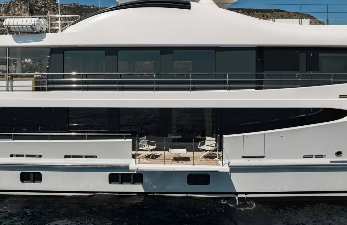 An image of Papa yacht